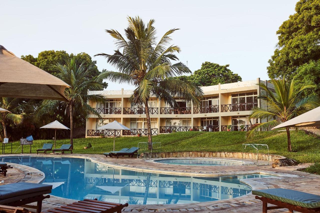 Resort Coral Diani Beach