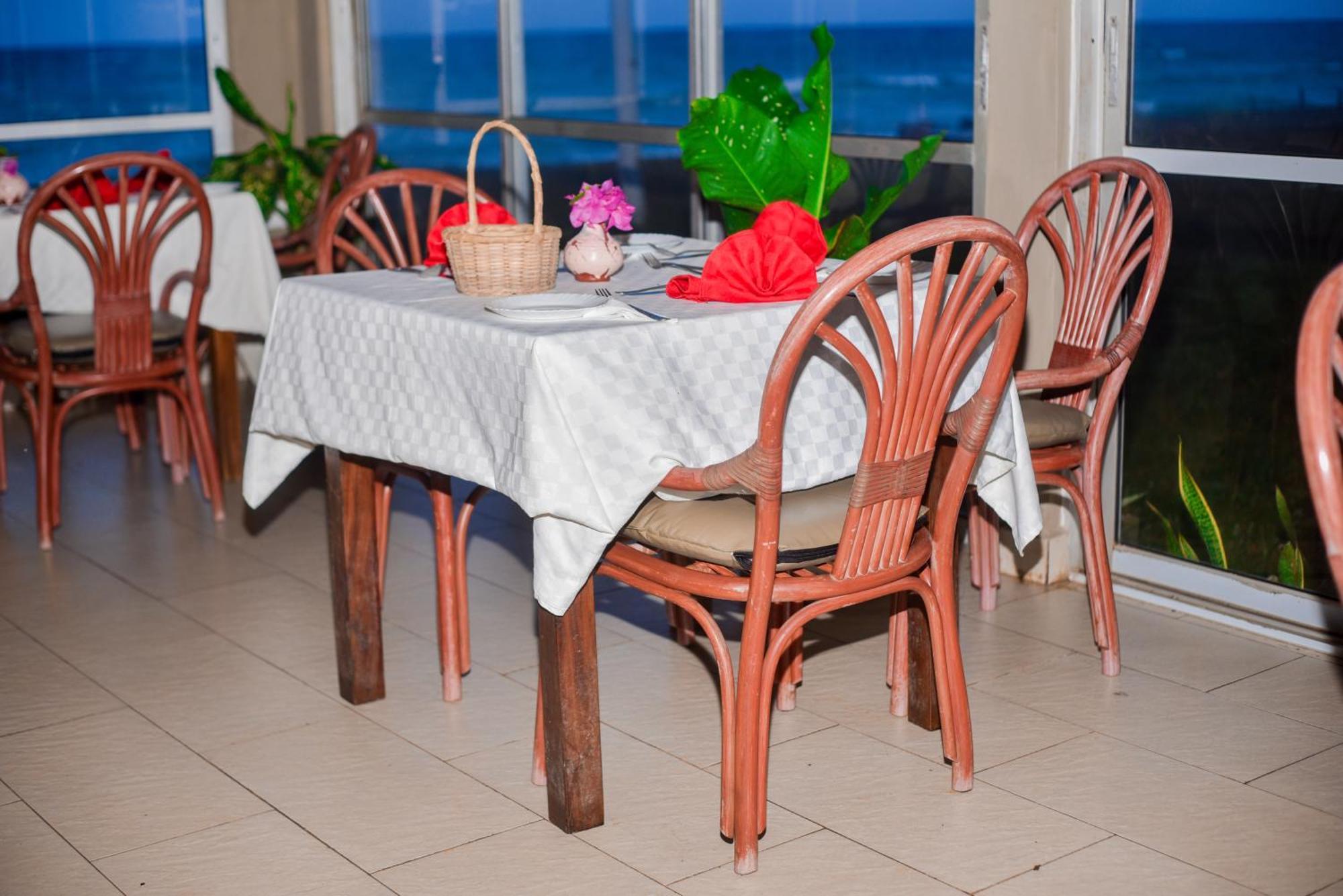 Resort Coral