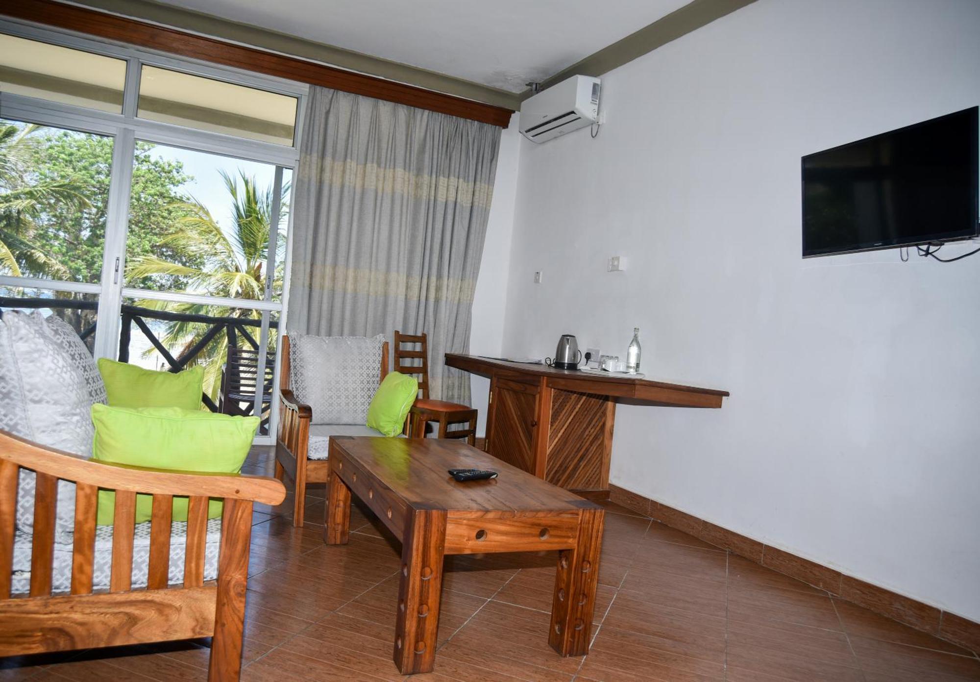Coral * Diani Beach