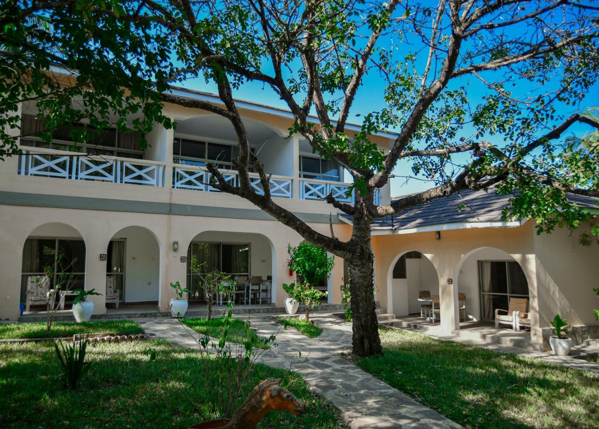 Coral Resort *